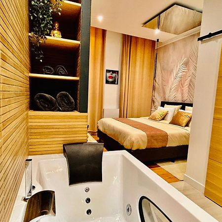 Suite Cosy Jacuzzi Troyes - Secrets D'Ana Exteriör bild